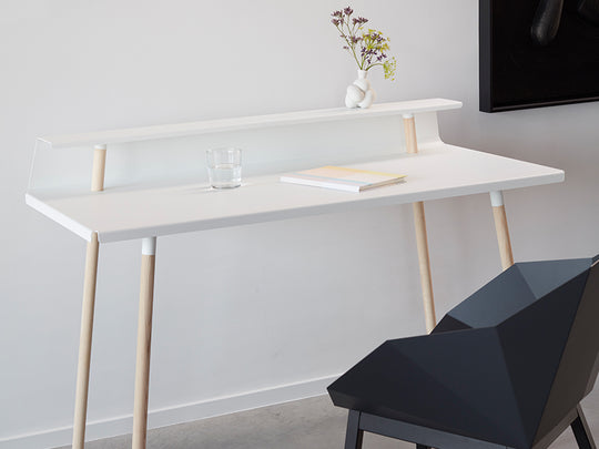 DoUBLE DeSK