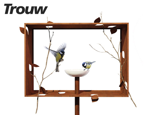 FRAMeD FEEDeR