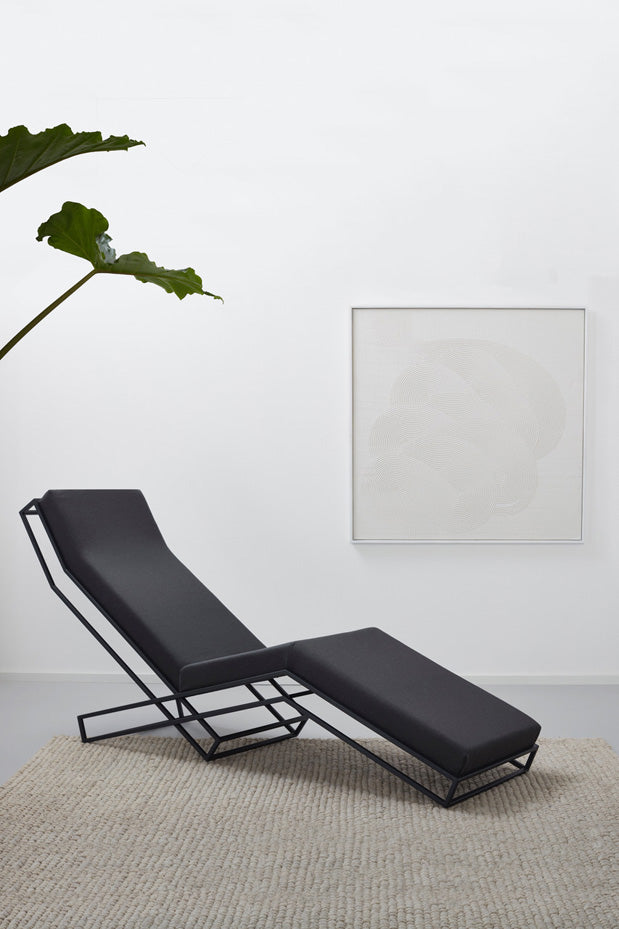 FRaMEWoRK CHaISE LoNGUe