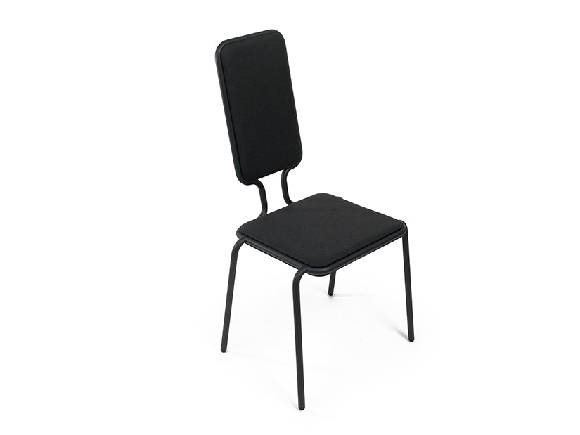 HEiGHT WiDTH CHAiR