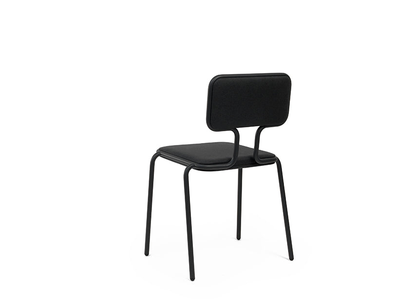 HEiGHT WiDTH CHAiR