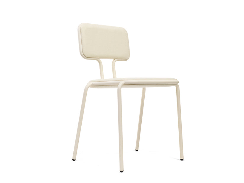 HEiGHT WiDTH CHAiR